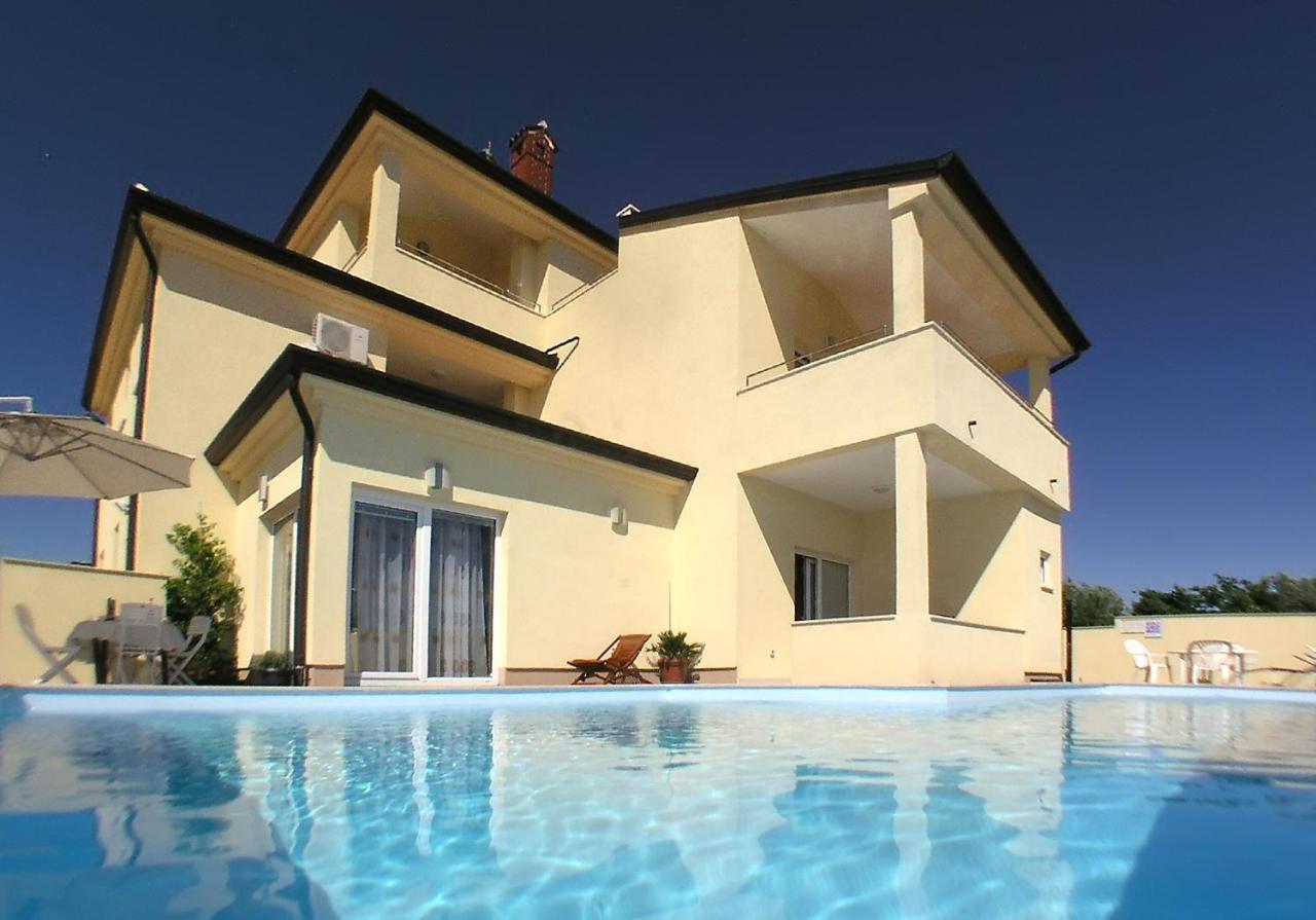 Vila Bicikleta Istra Peroj Exteriér fotografie